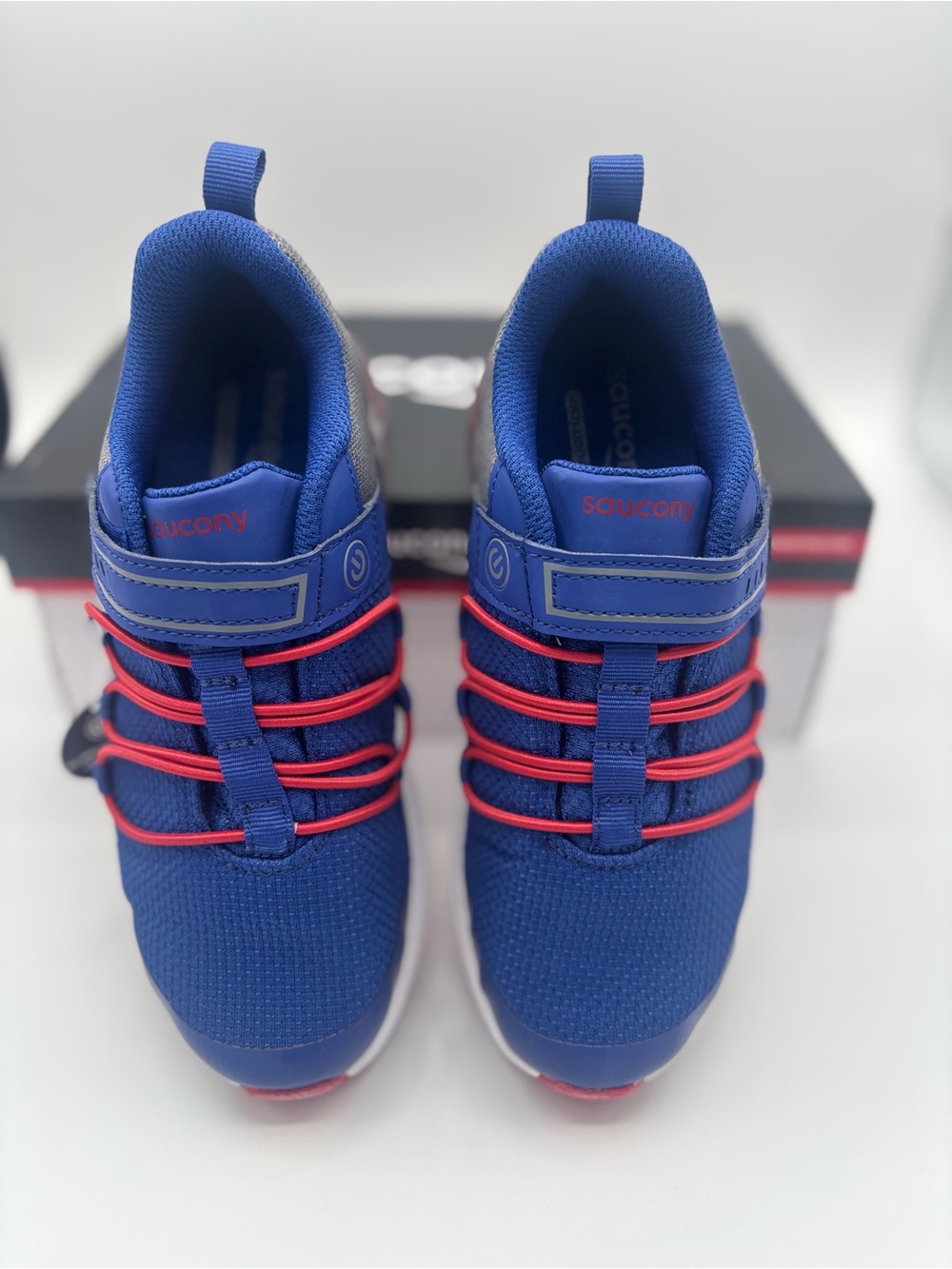 Saucony Kids Light up sneaker Blue/Red Size 1W